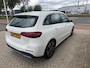 Mercedes-Benz B-klasse 180 Star Edition Luxury Line | Navigatie | Climate Controle | Trekhaak | Stoelverwarming Voor | Achteruitrijcamera | Dodehoekdetectie | Keyless Entry |