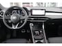 Alfa Romeo Tonale 1.3T PHEV 280PK EDIZIONE BUSINESS | AFNEEMBARE TREKHAAK | ALL SEASON BANDEN | PREMIUM PACK: LEDEREN BEKLEDING/GEVENTILEERDE VOORSTOELEN/4-VOUDIG ELEKTRISCH VERSTELBARE LENDESTEUN VOORSTOELEN/HOOGGLANS ZWARTE RAAMOMLIJSTING/AMBIENT LIGHTING | TECHNOLOGY PACK: PAARKEERWAARSCHUWING VOOR ACHTER ZIJKANT/AUTOMATISCHE INPARKEERHULP MET EXIT ASSIST/360° CAMERA/AUTONOMOUS DRIVING LEVEL 2 MET O.A. ADAPTIVE CRUISE CONTROL/BLIND SPOT DETECTION/AUTOMATISCH DIMMENDE BUITENSPIEGELS/ELEKTRISCH BEDIENBARE ACHTERKLEP/DRAADLOZE TELEFOONLADER | WINTERPACK: STOELVERWARMING VOOR/STUURVERWARMING/VERWARMBARE RUITENSPROEIERS | HARMAN KARDON SOUND SYSTEM | DRAADLOZE APPLE CARPLAY/ANDROID AUTO | NAVIGATIE | 20" LICHTMETALEN VELGEN "GRAPHITE GREY" |