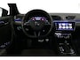 Skoda Superb Combi 1.4 TSI iV Sportline Business / Panoramadak / Elektr. verstelbare stoelen + memory / Elektr. wegklapbare trekhaak / Stoelverwarming / Ambienteverlichting / Apple Carplay - Android Auto / Achteruitrijcamera / Stuuwielverwarming / PDC / 19'' LMV / Navigatie