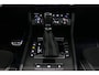 Skoda Superb Combi 1.4 TSI iV Sportline Business / Panoramadak / Elektr. verstelbare stoelen + memory / Elektr. wegklapbare trekhaak / Stoelverwarming / Ambienteverlichting / Apple Carplay - Android Auto / Achteruitrijcamera / Stuuwielverwarming / PDC / 19'' LMV / Navigatie