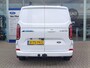 Ford E-Transit Cust. 320 L2H1 Limited 71 kWh DC | 136PK | Adaptieve Cruise | Dodehoeksensoren | 360-graden camera | Trekhaak | 5-zits | Navigatie | Direct beschikbaar! | 2 AGM-accu's