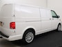 Volkswagen Transporter Bedrijfswagens 2.0 TDI 204 PK L2H1 Highline | Trekhaak | Parkeerhulp | ACC | Versterkte Vering | Carplay | 17'' |