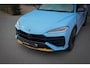 Lamborghini Urus SE 4.0 V8 Hybrid | AKRAPOVIC | ADAPTIVE | TREKHAAK | MASSAGE | STOELVERWARMING & VERKOELING | SUEDE HEMEL | B&O 3D AUDIO |