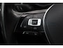 Volkswagen Golf Sportsvan 1.4 TSI Business Edition 150PK / 110kW, Verwarmbare voorstoelen, ErgoActive bestuurdersstoel met massagefunctie, navigatie, Xenon verlichting, trekhaak, parkeersensoren voor en achter (PDC), multifunctioneel lederen stuurwiel, cruise control, elektrisch verstel-, verwarm- en inklapbare buitenspiegels, bluetooth telefoonvoorbereiding, 2-zone climatronic, reservewiel etc.