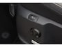 Volkswagen Golf Sportsvan 1.4 TSI Business Edition 150PK / 110kW, Verwarmbare voorstoelen, ErgoActive bestuurdersstoel met massagefunctie, navigatie, Xenon verlichting, trekhaak, parkeersensoren voor en achter (PDC), multifunctioneel lederen stuurwiel, cruise control, elektrisch verstel-, verwarm- en inklapbare buitenspiegels, bluetooth telefoonvoorbereiding, 2-zone climatronic, reservewiel etc.