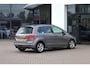 Volkswagen Golf Sportsvan 1.4 TSI Business Edition 150PK / 110kW, Verwarmbare voorstoelen, ErgoActive bestuurdersstoel met massagefunctie, navigatie, Xenon verlichting, trekhaak, parkeersensoren voor en achter (PDC), multifunctioneel lederen stuurwiel, cruise control, elektrisch verstel-, verwarm- en inklapbare buitenspiegels, bluetooth telefoonvoorbereiding, 2-zone climatronic, reservewiel etc.