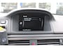 Volvo V70 T4 180PK Automaat Nordic+ | Verw. Voorstoelen | Trekhaak | PDC Achter | Verw. Voorruit | Leder |