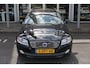 Volvo V70 T4 180PK Automaat Nordic+ | Verw. Voorstoelen | Trekhaak | PDC Achter | Verw. Voorruit | Leder |