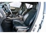 Volvo XC40 1.5 T5 Twin Engine R-Design | Plug-in Hybrid (PHEV) | Achteruitrijcamera | Parkeersensoren | Panoramadak | Keyless Entry | Elektrische Achterklep | Navigatie | Elektrisch Verstelbare Voorstoelen | Stoelverwarming