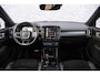 Volvo XC40 1.5 T5 Twin Engine R-Design | Plug-in Hybrid (PHEV) | Achteruitrijcamera | Parkeersensoren | Panoramadak | Keyless Entry | Elektrische Achterklep | Navigatie | Elektrisch Verstelbare Voorstoelen | Stoelverwarming