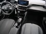 Peugeot 2008 1.2 Hybrid 136 Pk Allure Automaat DAB / Apple Carplay / PDC / 17 inch