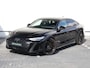 Audi A6 Limousine 2.0 e-hybrid quattro S edition Competition | Luchtvering | Sfeerverlichting | Trekhaak | Elektr. voorstoelen + memory | Bijrijderscherm | Leder | 360° camera | Middernachtgroen |
