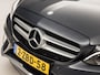 Mercedes-Benz C-klasse 180 AMG Sport 156Pk Automaat (NAVIGATIE, LEDER, GETINT GLAS, ELEK SPORTSTOELEN, CRUISE, LED KOPLAMPEN, NIEUWSTAAT)