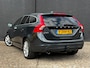 Volvo V60 1.6 D2 Kinetic PANO|TREKHAAK|NAVI|PDC