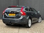 Volvo V60 1.6 D2 Kinetic PANO|TREKHAAK|NAVI|PDC