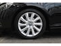 Volvo V40 T4 180PK Automaat Momentum | Org. NL | Trekhaak | PDC V+A | Climate control | 17" LMV | Bluetooth |