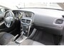 Volvo V40 T4 180PK Automaat Momentum | Org. NL | Trekhaak | PDC V+A | Climate control | 17" LMV | Bluetooth |