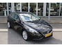 Volvo V40 T4 180PK Automaat Momentum | Org. NL | Trekhaak | PDC V+A | Climate control | 17" LMV | Bluetooth |