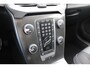 Volvo V40 T4 180PK Automaat Momentum | Org. NL | Trekhaak | PDC V+A | Climate control | 17" LMV | Bluetooth |