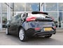 Volvo V40 T4 180PK Automaat Momentum | Org. NL | Trekhaak | PDC V+A | Climate control | 17" LMV | Bluetooth |