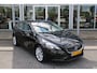 Volvo V40 T4 180PK Automaat Momentum | Org. NL | Trekhaak | PDC V+A | Climate control | 17" LMV | Bluetooth |