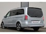 Mercedes-Benz EQV 300 L2 / AMG / Luchtvering / 7-Persoons / Burmester / Elec Stoelen / Vol Opties / NIEUWSTAAT