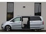 Mercedes-Benz EQV 300 L2 / AMG / Luchtvering / 7-Persoons / Burmester / Elec Stoelen / Vol Opties / NIEUWSTAAT