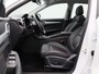 MG MG ZS EV Long Range Luxury 70 kWh Panoramadak | 360 Camera | Apple Carplay/Android Auto | 440km WLTP | Afneembare trekhaak | Getinte achterruiten