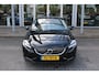 Volvo V40 T3 153PK Nordic+ | Panoramadak | Trekhaak | El. Stoel + geheugen | H&K Audio | PDC + Camera |