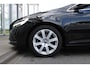 Volvo V40 T3 153PK Nordic+ | Panoramadak | Trekhaak | El. Stoel + geheugen | H&K Audio | PDC + Camera |