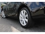 Volvo V40 T3 153PK Nordic+ | Panoramadak | Trekhaak | El. Stoel + geheugen | H&K Audio | PDC + Camera |
