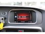 Volvo V40 T3 153PK Nordic+ | Panoramadak | Trekhaak | El. Stoel + geheugen | H&K Audio | PDC + Camera |