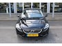 Volvo V40 T3 153PK Nordic+ | Panoramadak | Trekhaak | El. Stoel + geheugen | H&K Audio | PDC + Camera |