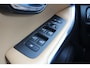 Volvo V40 T3 153PK Nordic+ | Panoramadak | Trekhaak | El. Stoel + geheugen | H&K Audio | PDC + Camera |