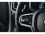 Volvo V60 2.0 B3 Business Pro Nederlandse auto dealeronderhouden 166791 NAP virtuele cockpit pdc navigatie sportstoelen leren bekleding stoelverwarming APPLE DAB+