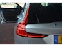 Volvo V60 2.0 B3 Business Pro Nederlandse auto dealeronderhouden 166791 NAP virtuele cockpit pdc navigatie sportstoelen leren bekleding stoelverwarming APPLE DAB+