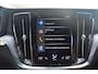 Volvo V60 2.0 B3 Business Pro Nederlandse auto dealeronderhouden 166791 NAP virtuele cockpit pdc navigatie sportstoelen leren bekleding stoelverwarming APPLE DAB+