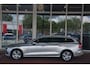 Volvo V60 2.0 B3 Business Pro Nederlandse auto dealeronderhouden 166791 NAP virtuele cockpit pdc navigatie sportstoelen leren bekleding stoelverwarming APPLE DAB+