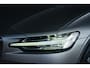 Volvo V60 2.0 B3 Business Pro Nederlandse auto dealeronderhouden 166791 NAP virtuele cockpit pdc navigatie sportstoelen leren bekleding stoelverwarming APPLE DAB+
