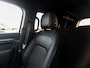 Land Rover Defender 110 3.0 D250 110 X-Dynamic SE € 59.900 exclusief BTW |76 Adaptive Cruise | Stuurwielverwarming | Luchtvering | Black Pack | Trekhaak | 24 maanden Land Rover Approved