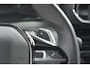 Peugeot 2008 PureTech 130 Active Pack | Trekhaak | Camera | Navigatie | Parkeersensoren | Apple Carplay