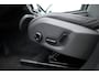 Volvo XC60 2.0 T6 Plug-in hybrid AWD Plus Dark | Pano-dak | Trekhaak | Adap. Cruise | 360 camera | Dodehoek (Blis)