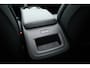 Volvo XC60 2.0 T6 Plug-in hybrid AWD Plus Dark | Pano-dak | Trekhaak | Adap. Cruise | 360 camera | Dodehoek (Blis)