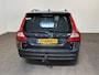 Volvo V70 2.0 146pk Momentun Trekhaak 1500kg/ Leer/ Cruise/ Spoiler/ LMV/ PDC