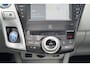 Toyota Prius+ Prius Wagon 1.8 Dynamic Business 96g / NL-Auto / 7-Pers. / 86dkm NAP / Camera / Navi / Stoelverw.