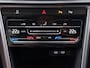 Volkswagen T-Roc 1.0 TSI Life Edition | Camera | ACC | Stoelverwarming |
