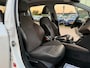 Peugeot 2008 1.6 VTi Féline/ PANO/ LED