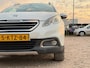 Peugeot 2008 1.6 VTi Féline/ PANO/ LED