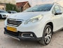 Peugeot 2008 1.6 VTi Féline/ PANO/ LED