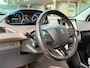 Peugeot 2008 1.6 VTi Féline/ PANO/ LED